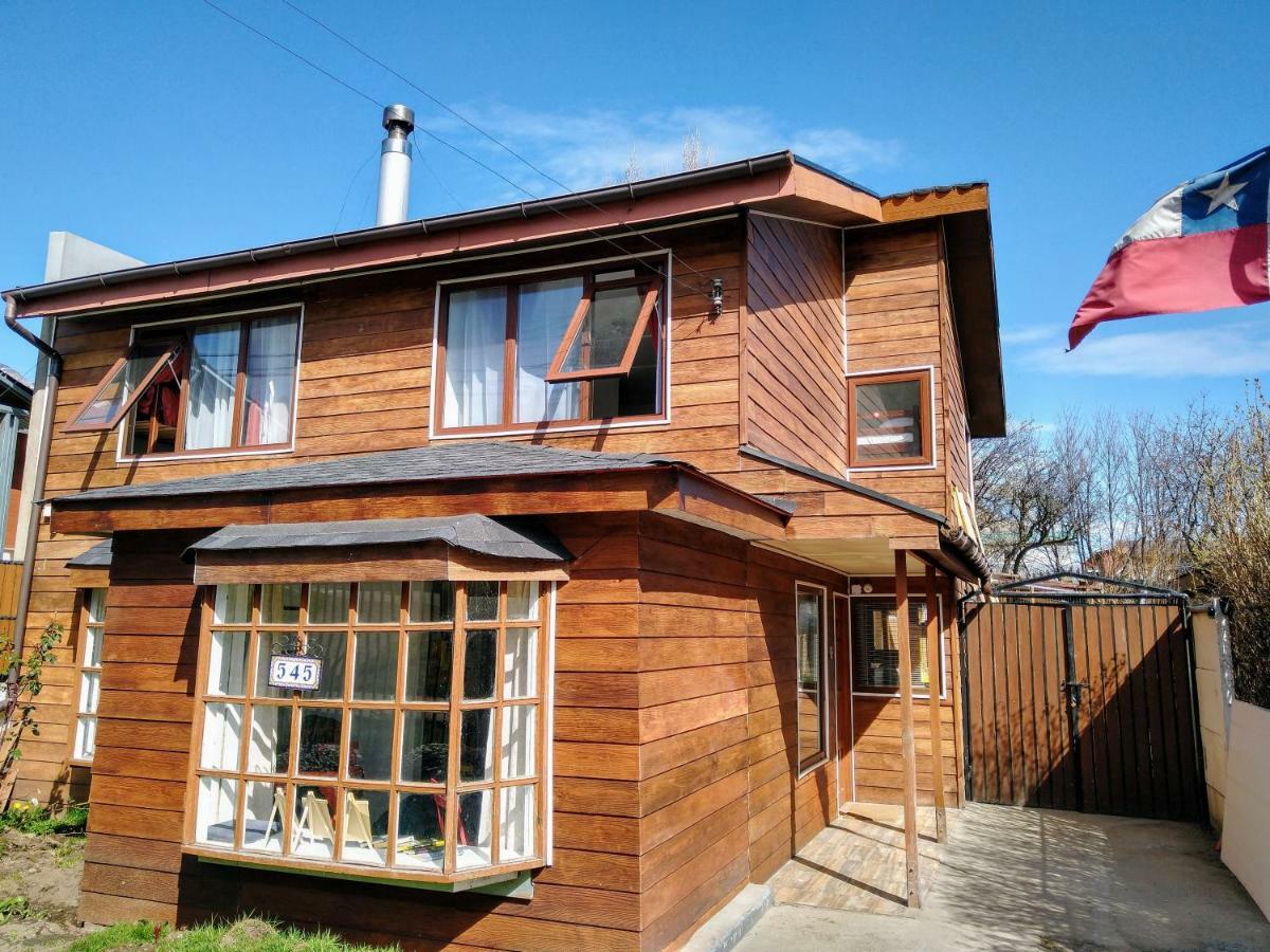 Patagon Backpackers Coyhaique Exterior foto
